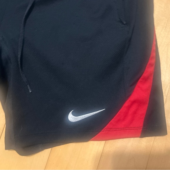 Nike Men's Black and Red Athletic Shorts - Picture 3 of 4